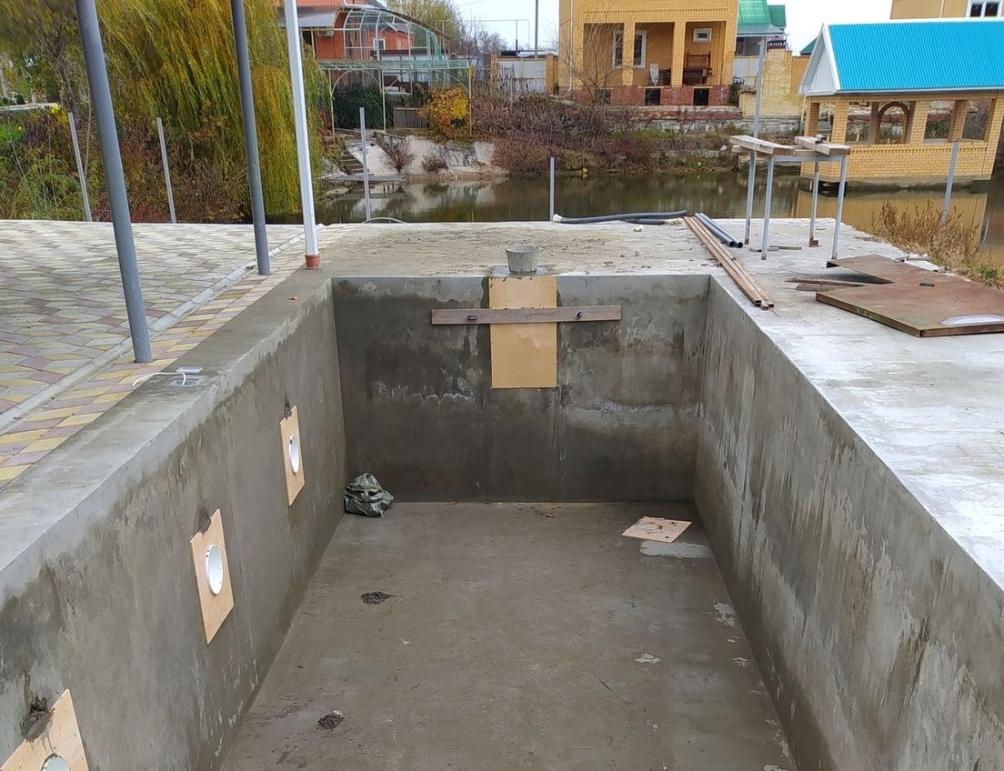 Заложено основание бетонного бассейна, фото 2